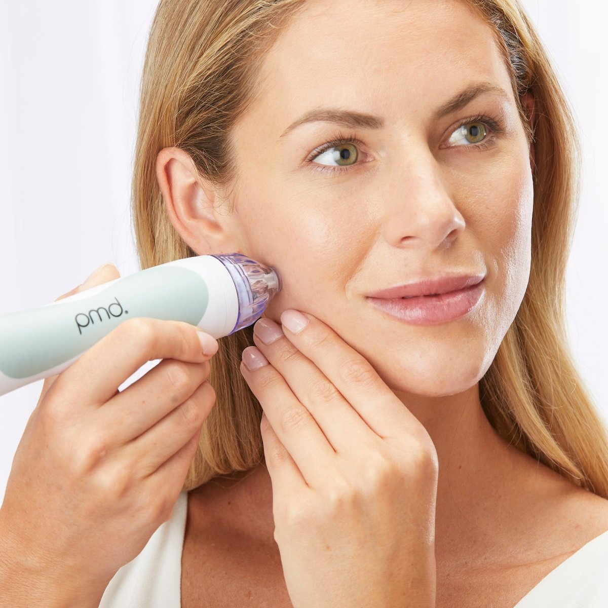 Kyla Microdermabrasion Device Smooth Glow Exfoliating Suction