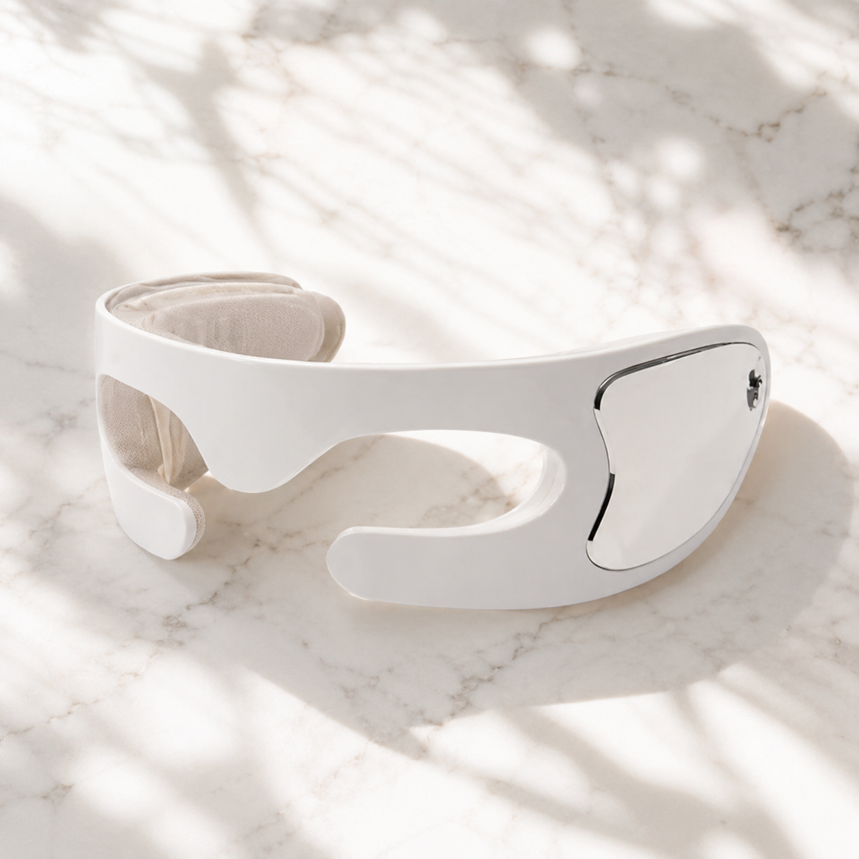 Felicity RejuvaSight Eye Massager Red Light, Calm, Compact