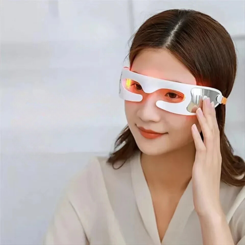 Felicity RejuvaSight Eye Massager Red Light, Calm, Compact