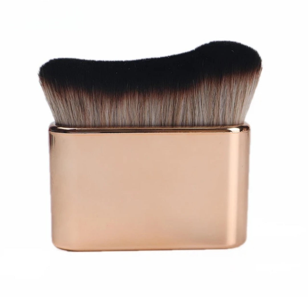 Anabella Wave Foundation Brush Smooth Blend, Glow, Gold